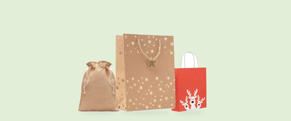 Verpakking: geschenkzakje van jute, geschenkzakje van kraftpapier en kerstcadeauzakje van gerecycled papier