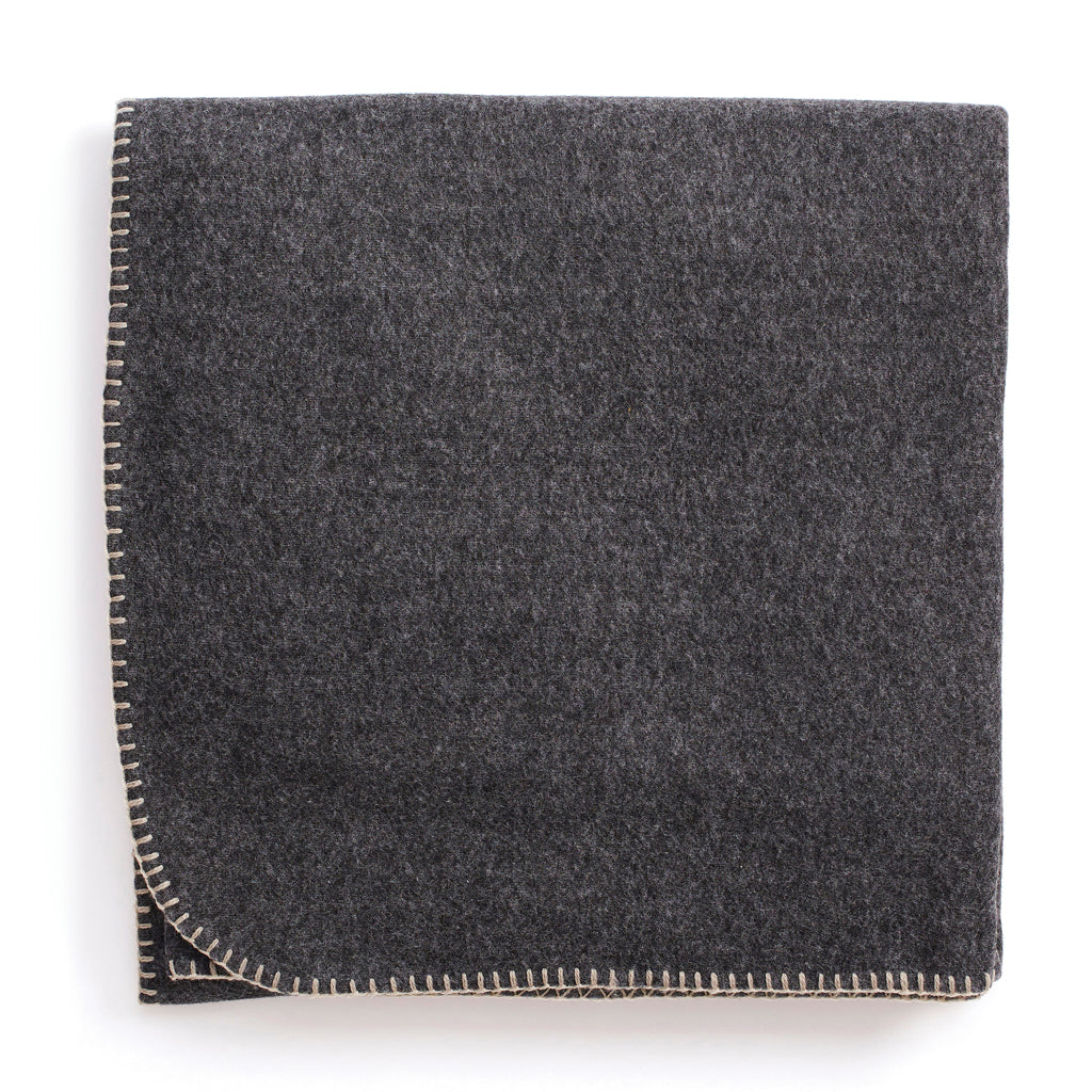 Fleece deken/poncho met knoopsluiting, grijs