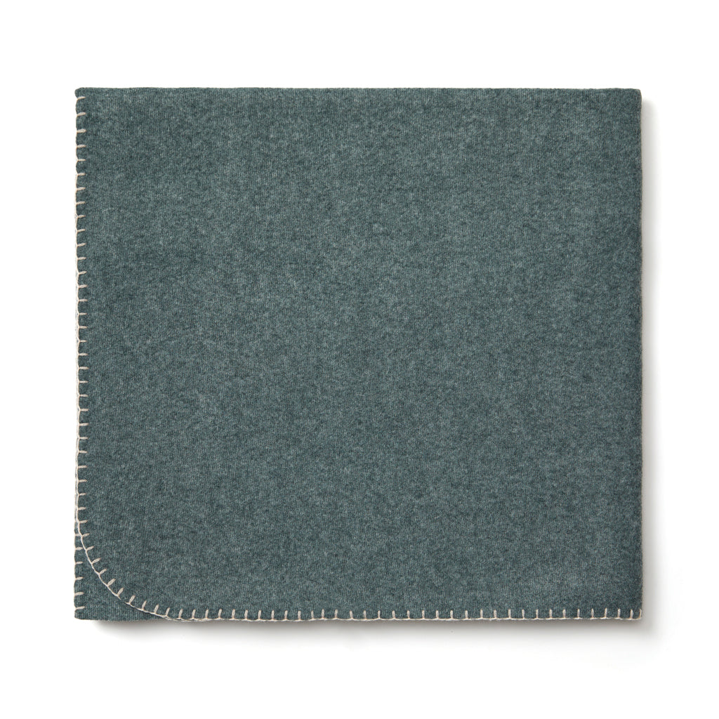 Fleece deken/poncho met knoopsluiting, groen