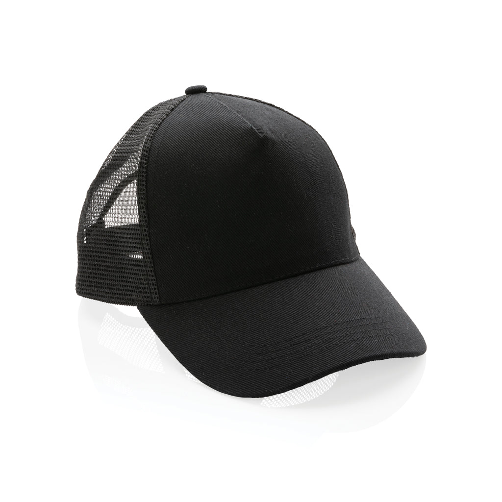 Truckercap van gerecycled katoen met gebogen klep, zwart
