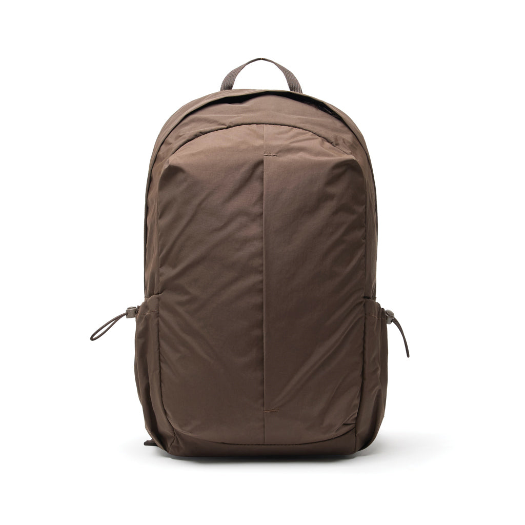 Laptoprugzak 15.6" van gerecycled nylon en gerecycled PET, bruin