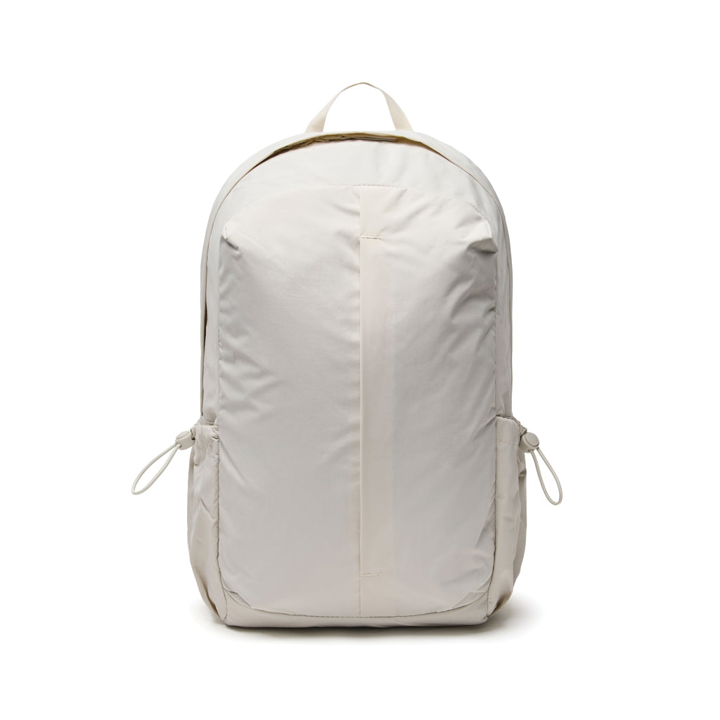Laptoprugzak 15.6" van gerecycled nylon en gerecycled PET, beige