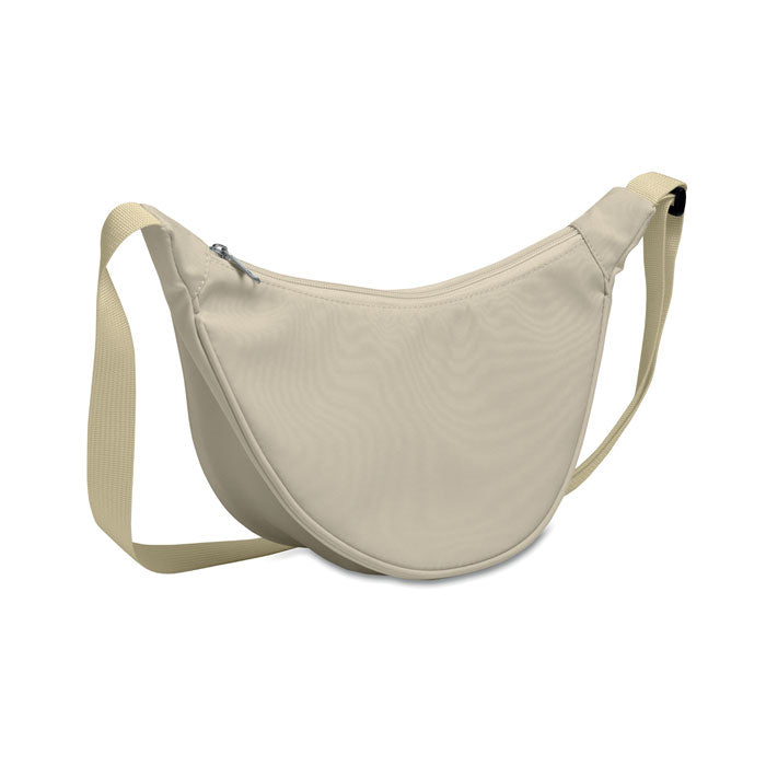 Crossbodytas in halve maanvorm, gebroken wit