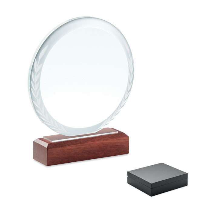 Ronde kristallen award op houten voet, bruin