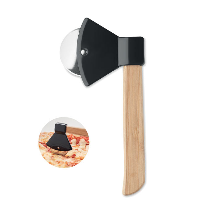 Pizzasnijder in bijlvorm met bamboe handvat, zwart